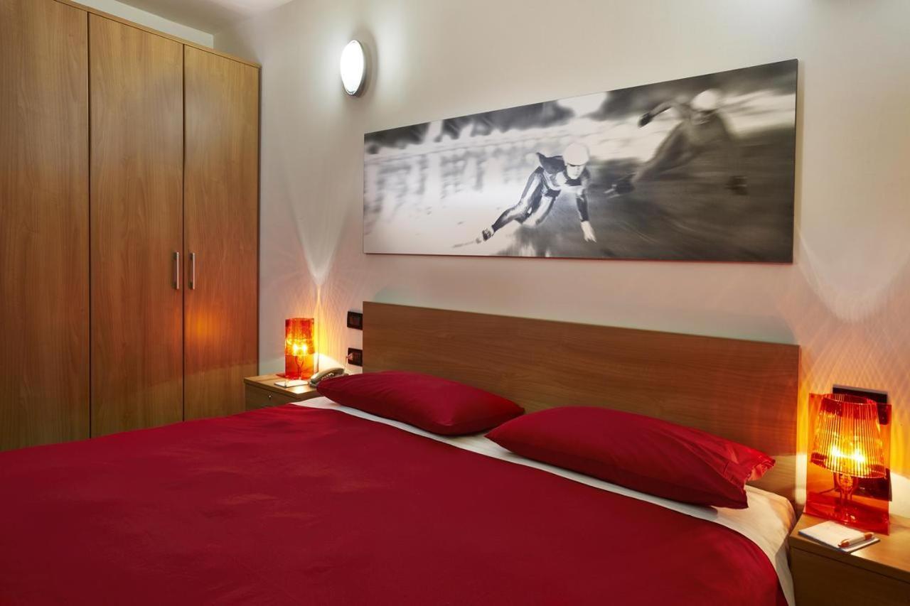Teleo Vacanze - Villaggio Olimpico Di Colle Sestriere Kültér fotó