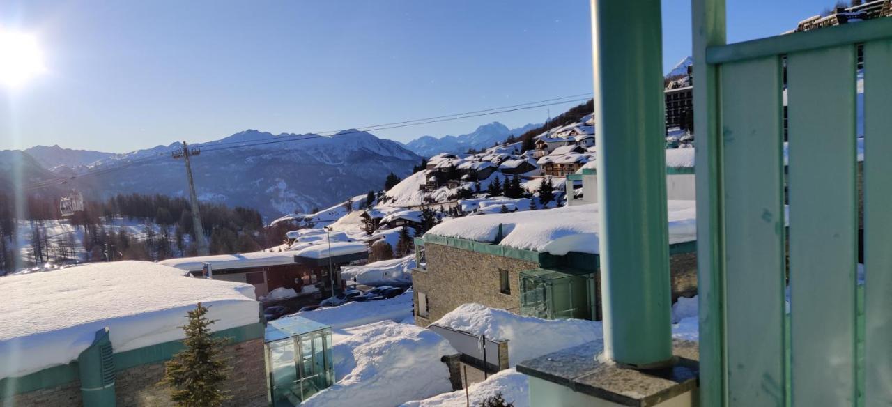 Teleo Vacanze - Villaggio Olimpico Di Colle Sestriere Kültér fotó